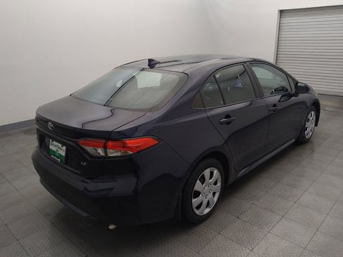 Used 2022 Toyota Corolla LE image 9