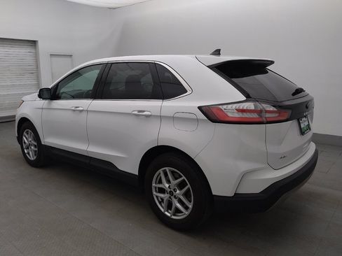 Used 2024 Ford Edge SEL image 3