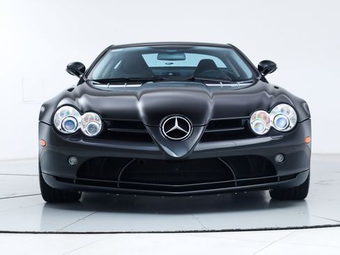 Used 2006 Mercedes-Benz SLR image 9