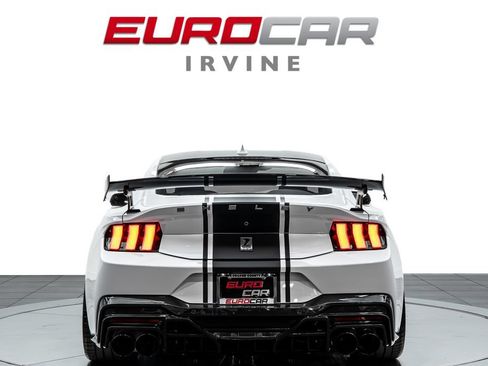 Used 2025 Ford Mustang GT Premium w/ GT Performance Package RWD image 4