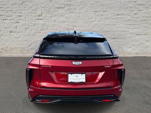 Certified 2026 Cadillac Lyriq V image 6