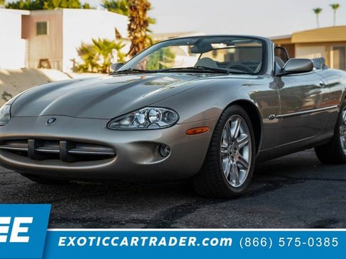 Used 2000 Jaguar XK8 Convertible RWD image 1