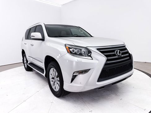 Used 2016 Lexus GX 460 w/ Premium Package AWD/4WD image 8