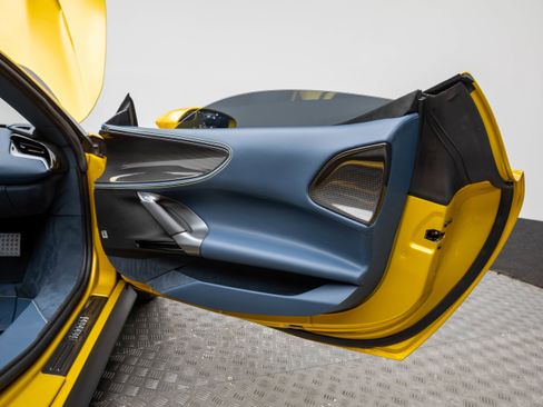 Certified 2024 Ferrari SF90 Spider image 38