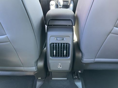 Certified 2024 Alfa Romeo Tonale Ti w/ Active Assist Package image 25