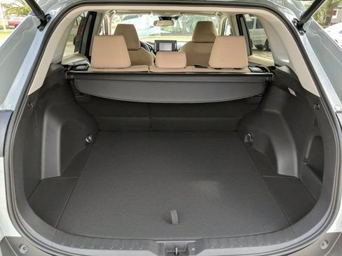 Used 2020 Toyota RAV4 XLE w/ Convenience Package AWD/4WD image 13