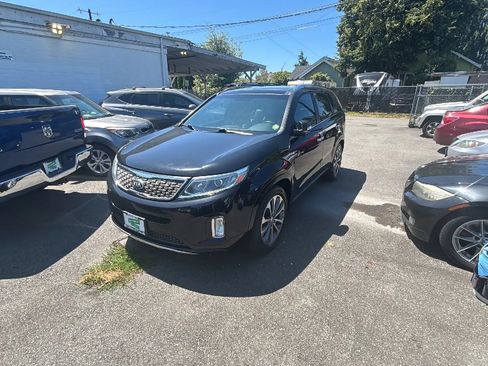 Used 2014 Kia Sorento SX w/ 3rd Row Package FWD image 1
