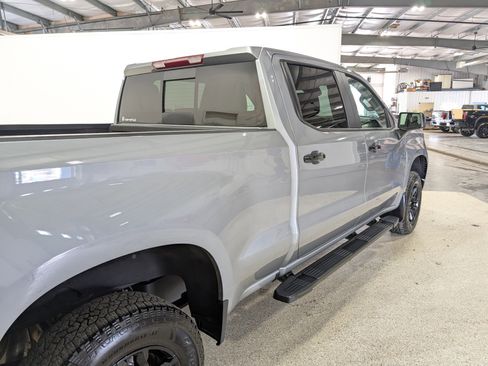 Used 2024 Chevrolet Silverado 1500 LT Trail Boss w/ Convenience Package II AWD/4WD image 3