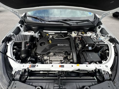 Certified 2022 Chevrolet Equinox LT AWD/4WD image 17