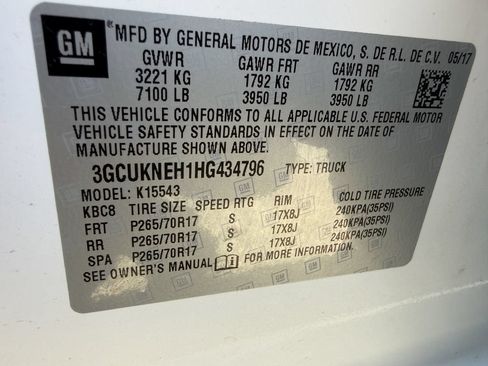 Used 2017 Chevrolet Silverado 1500 W/T AWD/4WD image 26