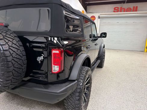Used 2022 Ford Bronco Black Diamond AWD/4WD image 38
