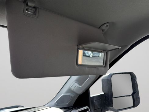 Used 2024 Toyota Tundra Limited image 36