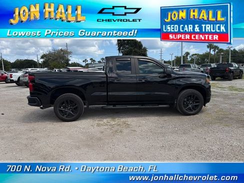 Used 2024 Chevrolet Silverado 1500 Custom w/ Turbomax Blackout Package RWD image 14
