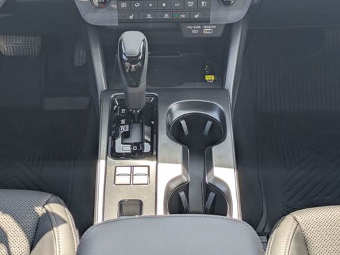 New 2026 Subaru Outback Limited image 19