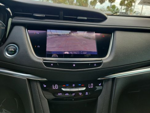 Used 2020 Cadillac XT5 Premium Luxury image 22