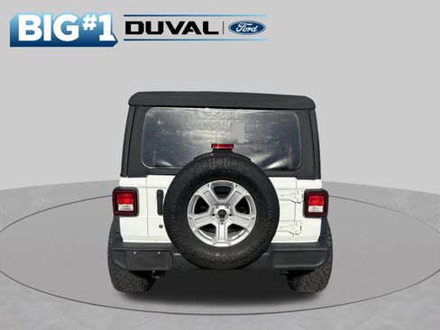 Used 2018 Jeep Wrangler Unlimited Sport S AWD/4WD image 8