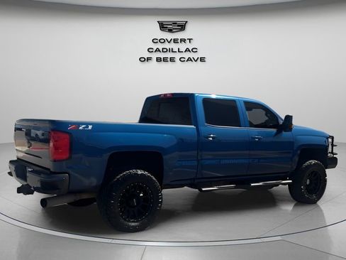 Used 2018 Chevrolet Silverado 2500 LTZ w/ Duramax Plus Package image 10