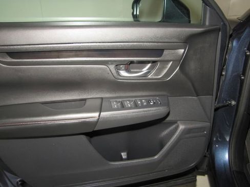 Certified 2025 Honda CR-V Sport image 10