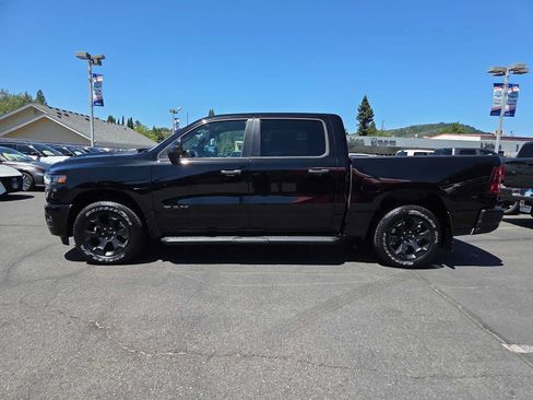 New 2026 RAM 1500 Express AWD/4WD image 11