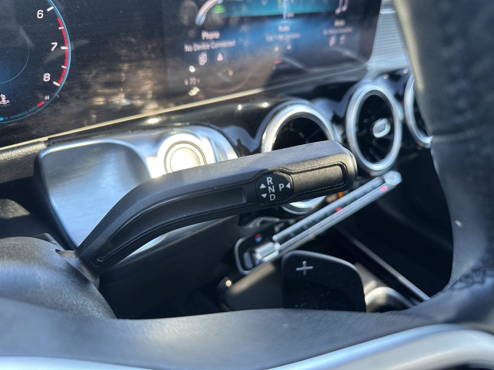 Used 2020 Mercedes-Benz GLB 250 4MATIC image 30