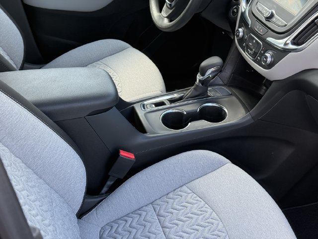 Used 2023 Chevrolet Equinox LS w/ Driver Confidence II Package FWD image 16