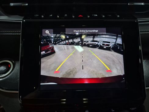 Used 2021 Jeep Grand Cherokee L Laredo AWD/4WD image 15