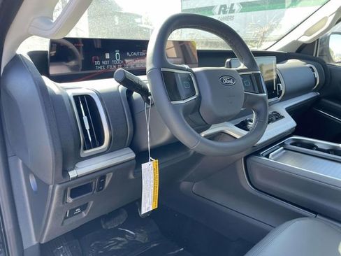 New 2026 Ford Expedition Max Active image 15