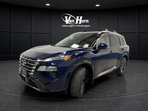 New 2026 Nissan Rogue Platinum w/ Platinum Premium Package AWD/4WD image 3