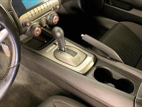 Used 2012 Chevrolet Camaro LT RWD image 17