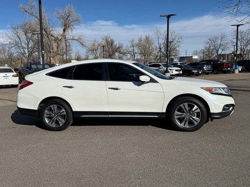 Used 2015 Honda Crosstour EX-L image 3