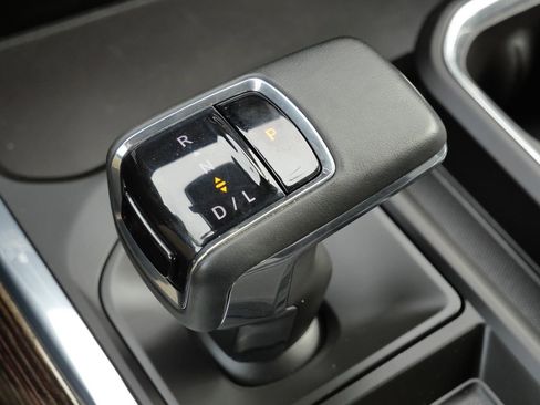 Used 2024 GMC Sierra 1500 Elevation w/ Preferred Package image 41