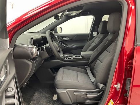 New 2026 Chevrolet Equinox LT AWD/4WD image 8