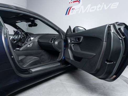Used 2018 Jaguar F-TYPE Coupe RWD image 47