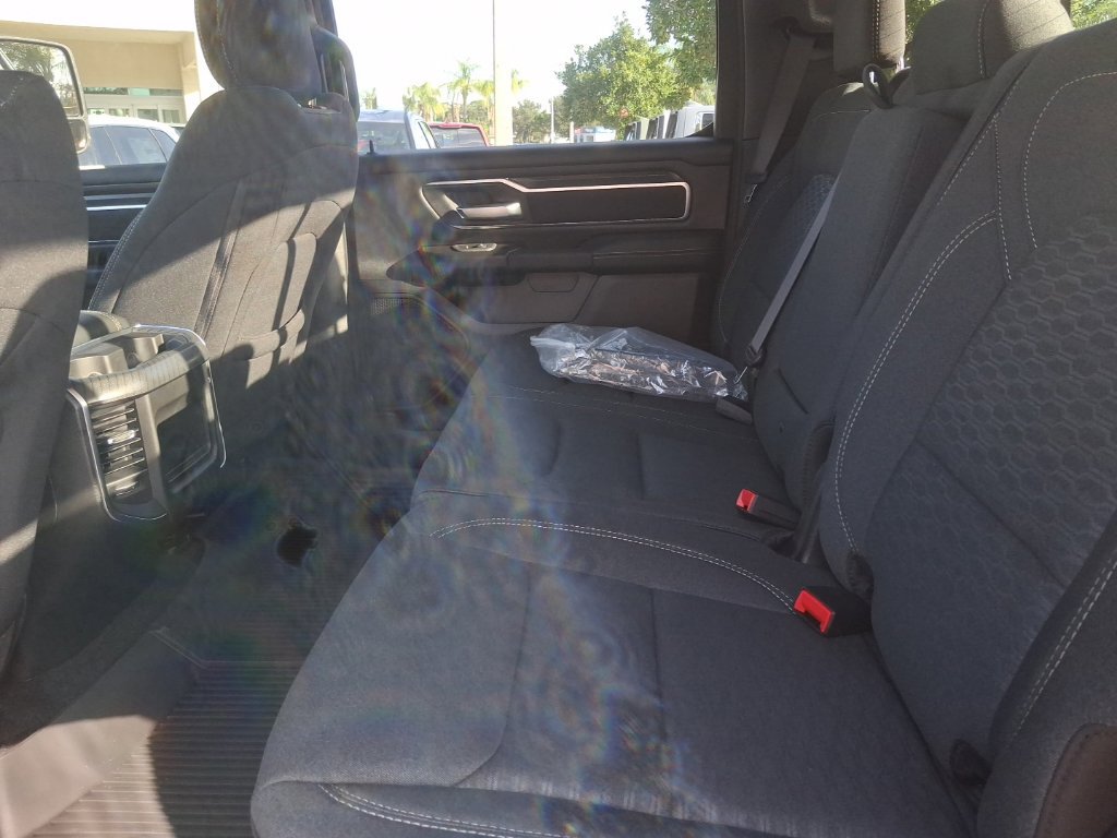 Used 2025 RAM 1500 Big Horn AWD/4WD image 24