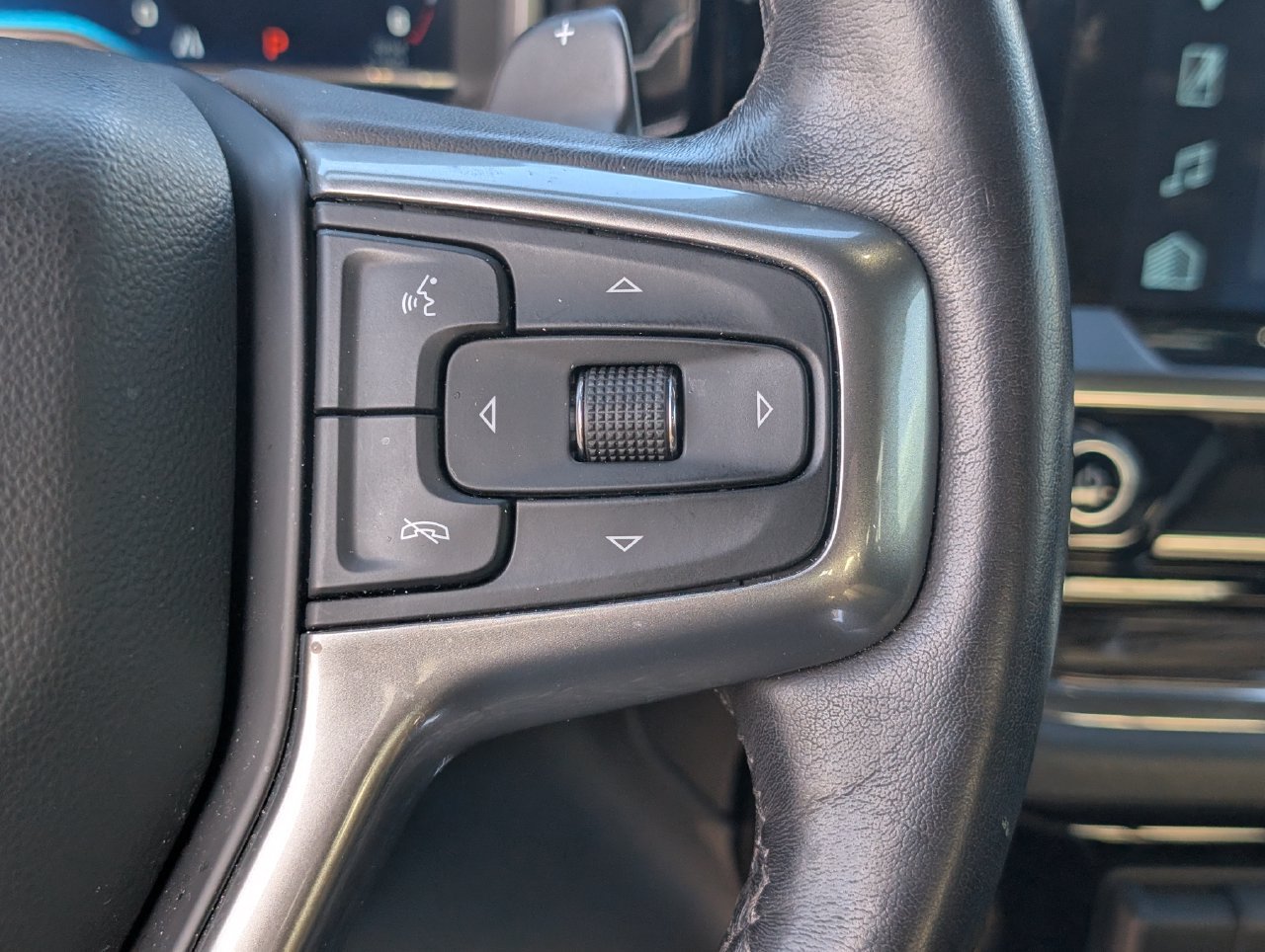 Used 2023 Chevrolet Silverado 1500 RST w/ Texas Edition Plus RWD image 20
