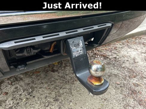 Used 2017 GMC Yukon Denali w/ Open Road Package image 7