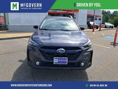 Used 2025 Subaru Outback Premium AWD/4WD image 9