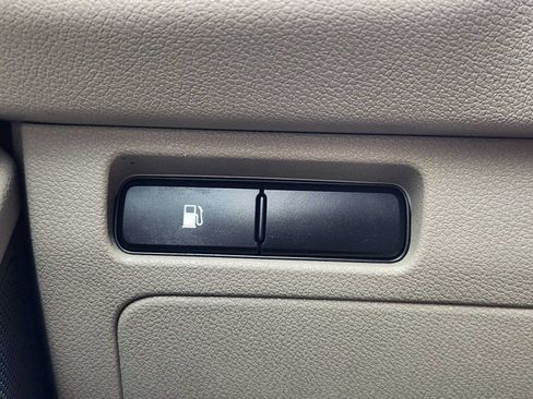 Used 2020 Kia Sorento S FWD image 21