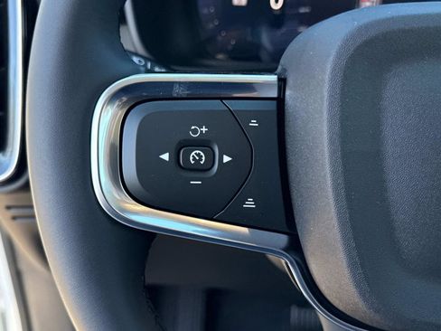 New 2026 Volvo XC40 B5 Ultra w/ Climate Package image 30