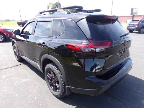 Used 2025 Nissan Rogue SV w/ Rock Creek Premium Package AWD/4WD image 3