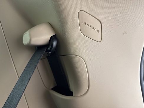 Used 2021 Jeep Grand Cherokee L Limited image 36