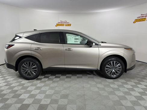 New 2026 Nissan Murano SL image 7