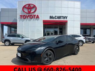 Used 2024 Toyota Prius LE FWD video 1