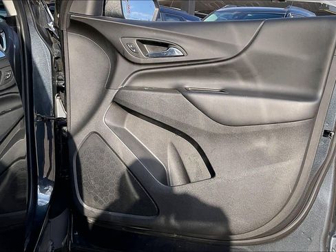 Used 2023 Chevrolet Equinox LT FWD image 21