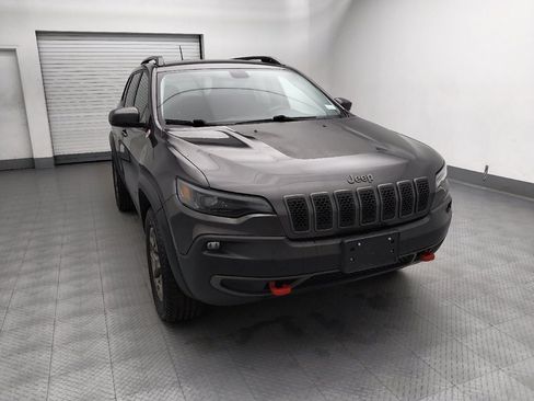 Used 2020 Jeep Cherokee Trailhawk w/ Cold Weather Group AWD/4WD image 14