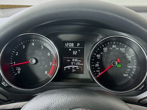 Used 2018 Volkswagen Jetta S image 12