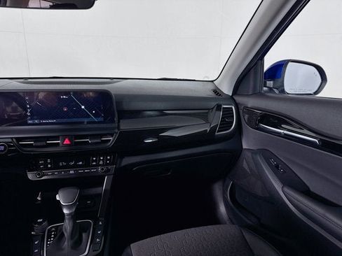 Certified 2024 Kia Seltos S image 23