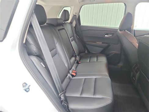 New 2026 Nissan Rogue SV image 37