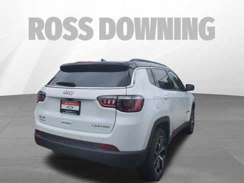 Used 2025 Jeep Compass Limited AWD/4WD image 4