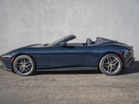 Certified 2024 Ferrari Roma Spider image 2